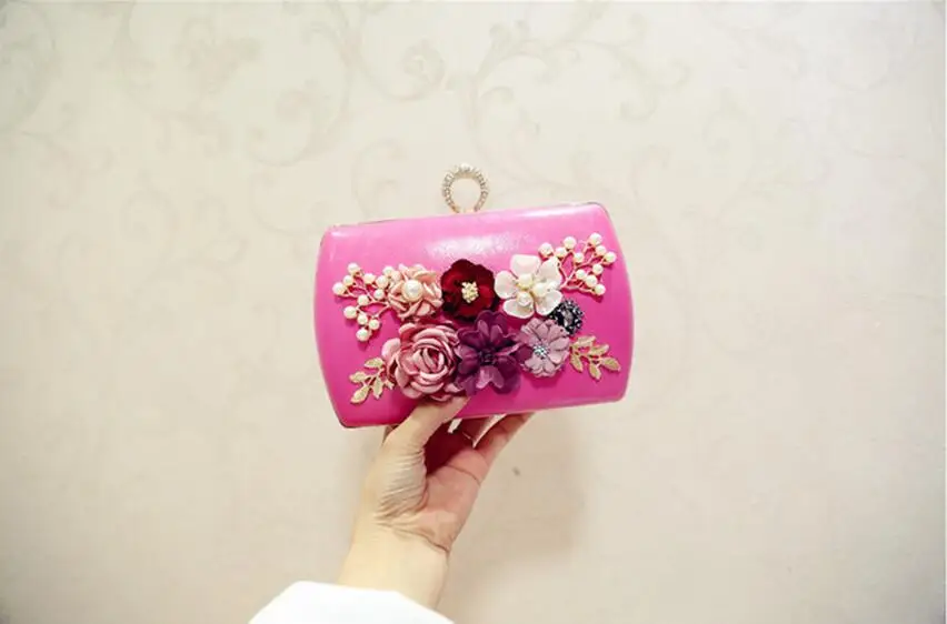 2022 High Quality Luxury Handmade Flowers Evening Bags Brand Dinner Clutch Purse With Chain Flower Banquet Bags MN258