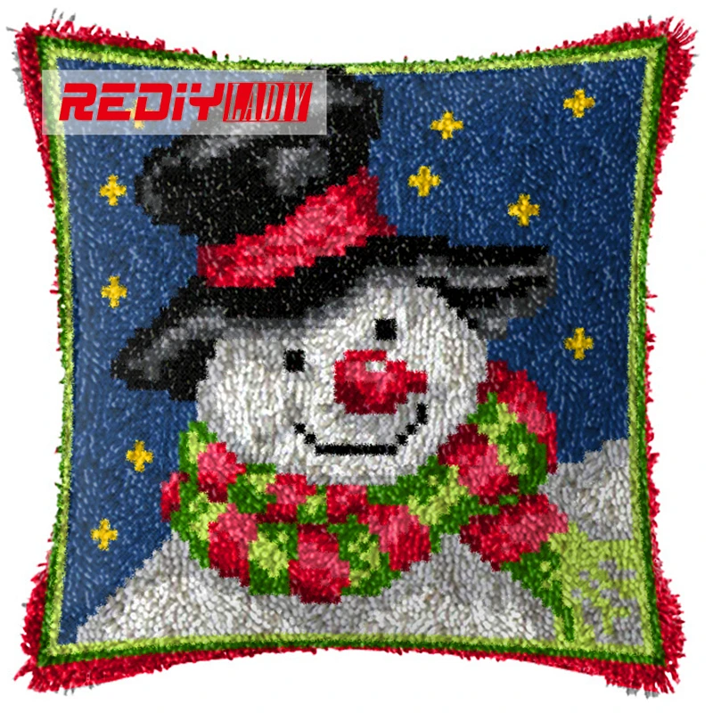 

LADIY Latch Hook Cushion Yarn for Embroidery Cushion Cover Snowboy with Hat Pillow Case Sofa Cushion Decorative Pillow BZ633
