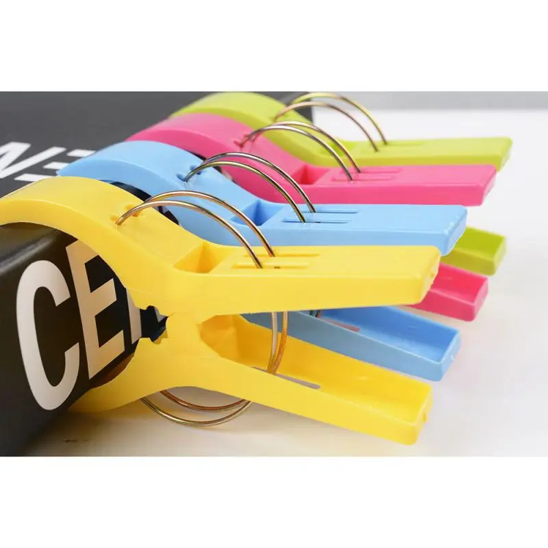 

4 pcs/set Large Sized 4 Bright Color Plastic Beach Towel Clips Strong Wind Proof Clip Quilt Clips Well Made