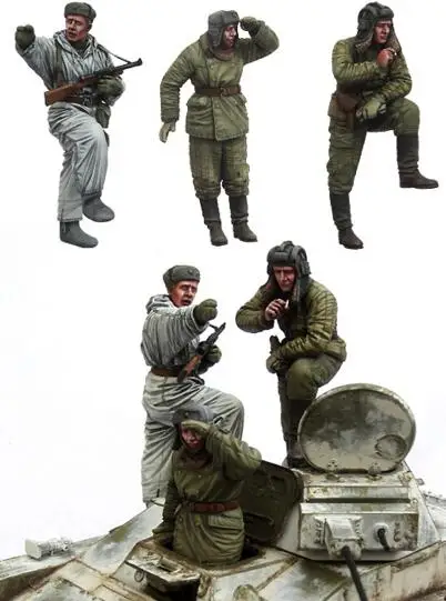 

1/35 Resin Kits WWII Russian Tank Crew and Scout 3pcs/set (no tank)