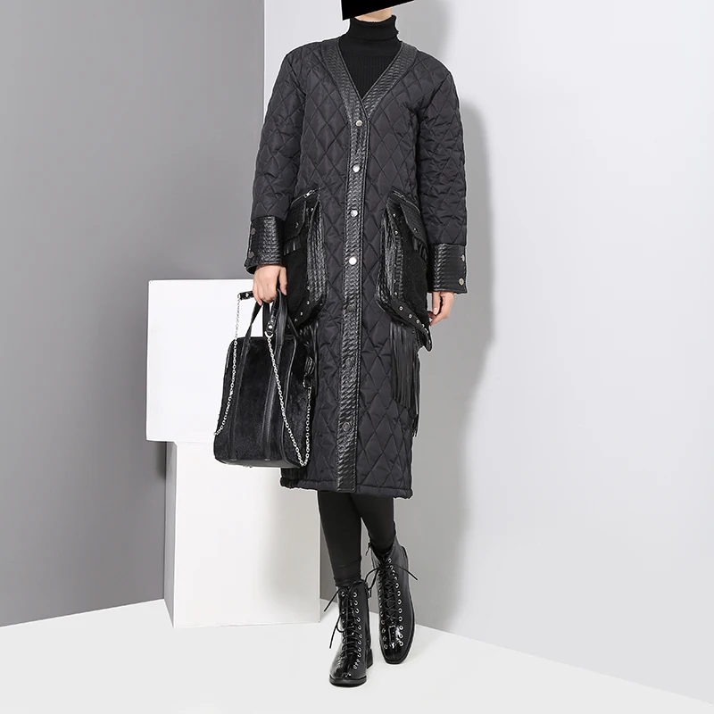 2018 Winter Women Oversize Long Black Parka Big PU Pocket With Fringes V Neck Female Warm Thick Jacket Coat manteau femme 3015