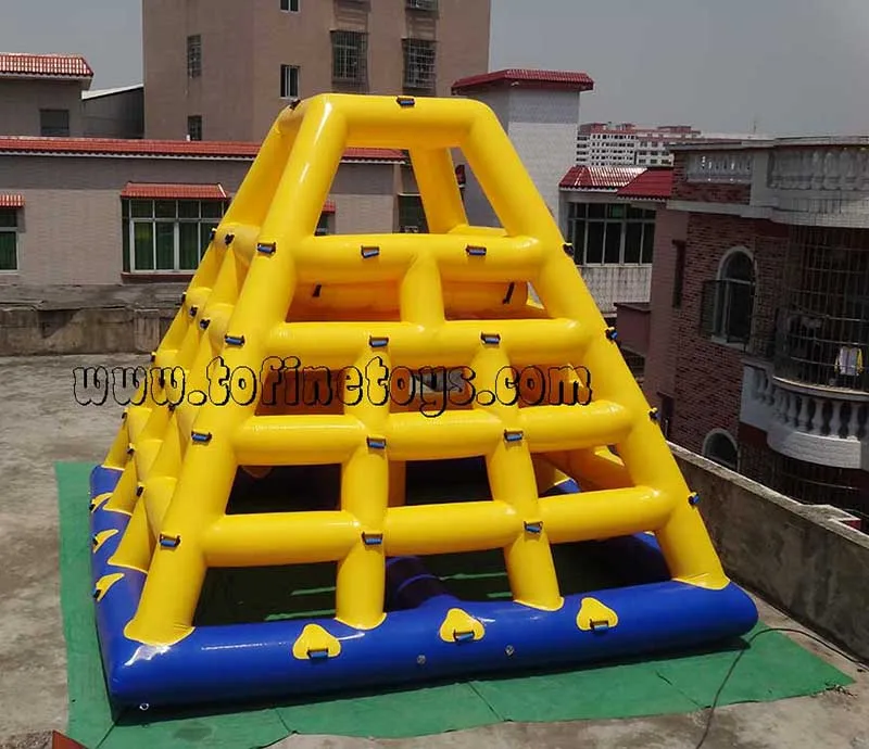 INFLATABLE WATER SLIDE (29)