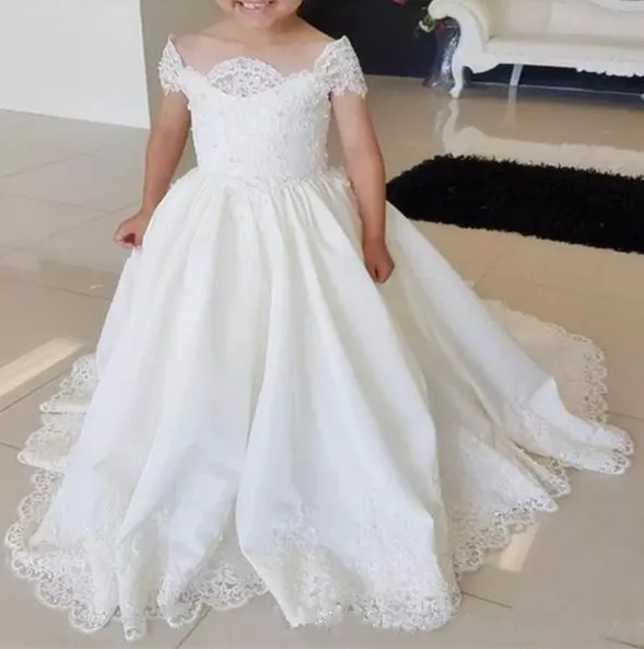

2018 Princess Flower Girl Dresses Ball Gown Bateau Sweep Train Girls Pageant Dresses For Wedding Communion Gown White Ivory