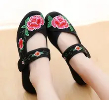 2016 New Arrival Old Peking Women’s Shoes Chinese Flat Heel With Flower Embroidery Comfortable Soft Canvas Shoes dancing New