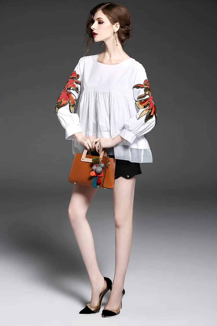 Fashion Goldfish Animal Embroidery Beading Decoration O-Neck Loose Style Cute Blouse Shirt Women (7)