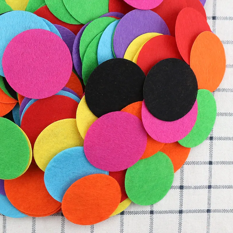 

5CM Mixed Colors 1000Pcs Felt Circle White/ Black Felt Pads Round Felt Patches, Fabric Flower DIY Accessories Material