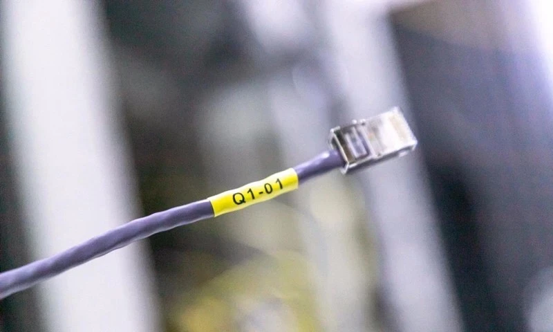 Compatível com o Irmão do Psiquiatra do Calor Impressora de Etiquetas Unistar Tubo x 1.5m Branco Amarelo Hse-621 Hse621 9mm 6 Cheap Fitas de impressora