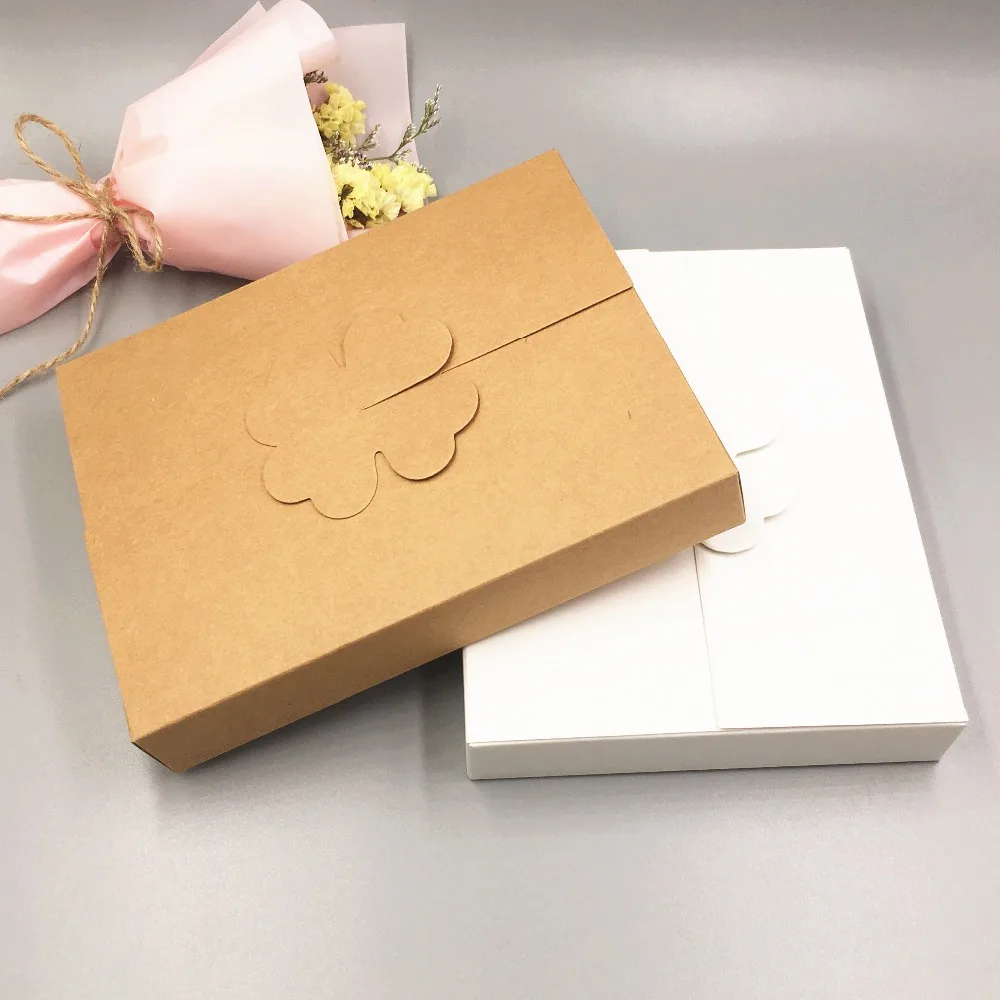 

50pcs Kraft Paper Cake Knife/Fork Packaging Boxes 16x12.6x2.5cm DIY Wedding Party Favors Handmade Gift Box Biscuits/Candy Boxes