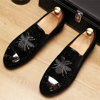 

High Quality New Men loafers Black Diamond Rhinestones Spiked Loafers Rivets shoes comfortable Bottom Wedding Party Shoes