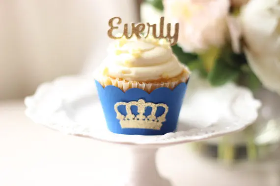 Cusom Маленький принц или принцесса день рождения кекс обертки Свадебные Детские Свадебные душ вечерние держатели для торта контейнеры