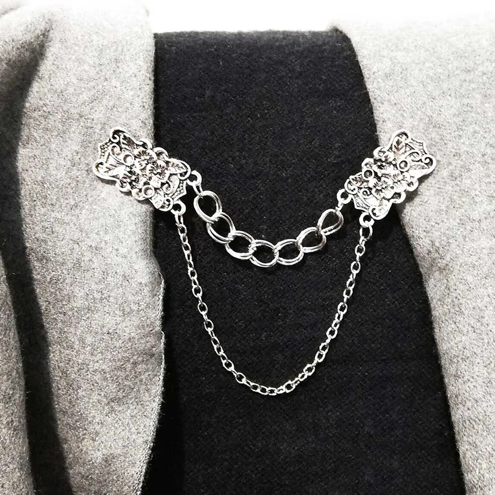 

Alloy Belt Chain Cardigan Link Buckle Collar Shawl Clip Sweater Clip