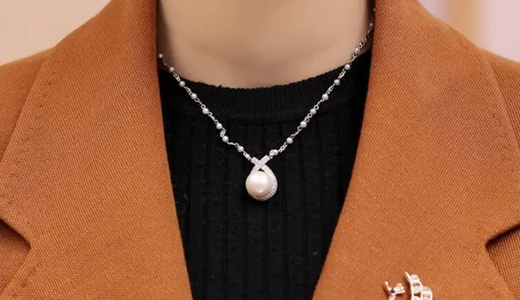 Fashion middle aged women's jacket Autumn female plus size Drawstring Slim waist Coat Overcoat Women Elegant Windbreaker w83