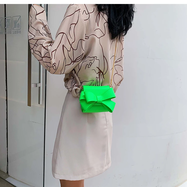 Милая женская сумка-клатч с бантом, модная новинка, качественная женская дизайнерская сумка из искусственной кожи, сумка через плечо на цепочке, женская сумка через плечо