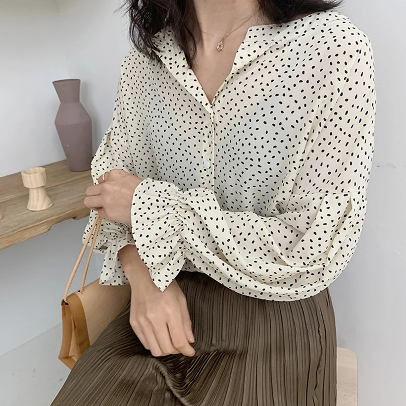 Spring and summer new style Floral chiffon shirt Korean wave long sleeve chiffon shirt