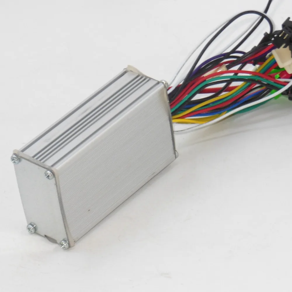24V7905