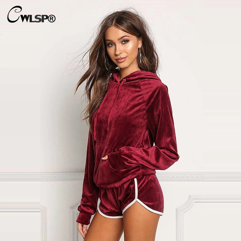 shorts with a hoodie