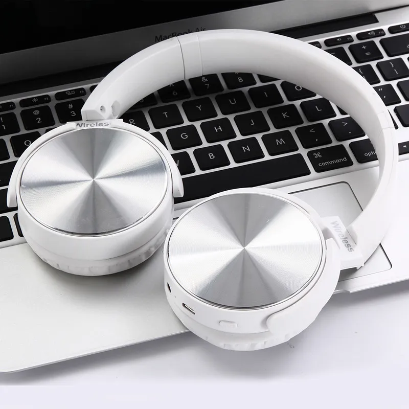 Headphone 017