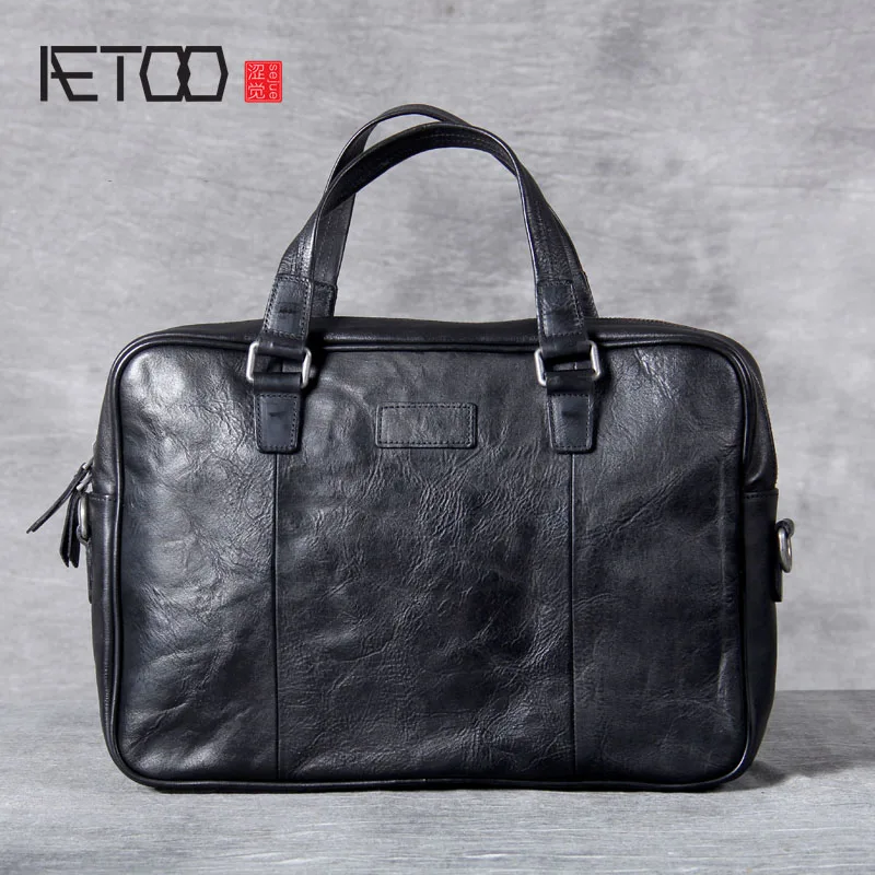 

AETOO Retro casual leather handbag, male head cowhide computer bag, handmade business briefcase