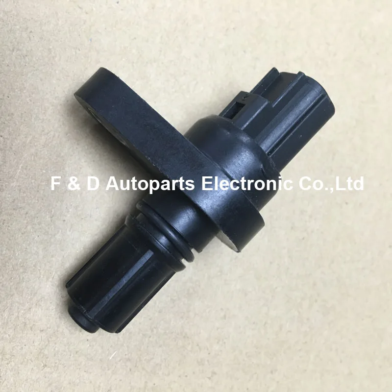 One New Genuine Engine Camshaft Position Sensor Left 9091905054 for Lexus ES300