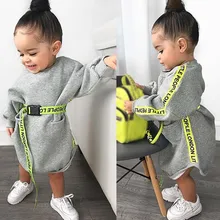 Платье принцессы с длинными рукавами и буквенным принтом, карманами и поясом для маленьких девочек