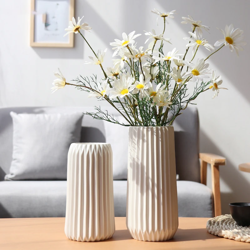 モダンな折りたたみ式デザインの花瓶 1ピース ドライフラワー用の白いマット磁器の花瓶 テーブルの装飾 家の装飾 Vase White Flower Vaseporcelain Flower Vase Aliexpress