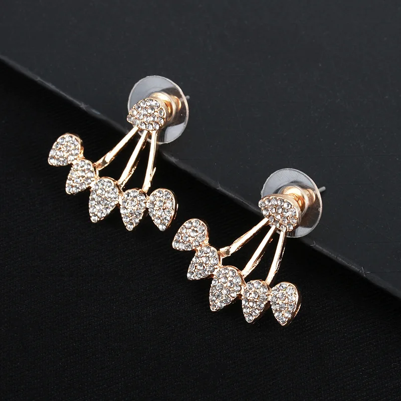 Cute Korean Personality Small Flower Stud Earrings For Women Temperament Simple Fashion Metal Female Stud Earrings H75