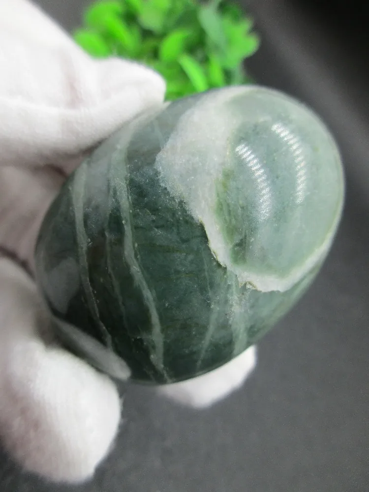 

AAA Natural Stone Green jade egg Carved Bell Chakra Healing Reiki Crystal Crafts