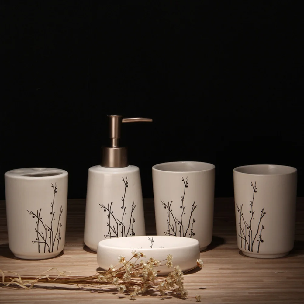 

Ceramic Washing Five-piece Set Tooth Cup Sani tizer Bottle Soap Box Mouth Cup Bathroom Decoration lo861025