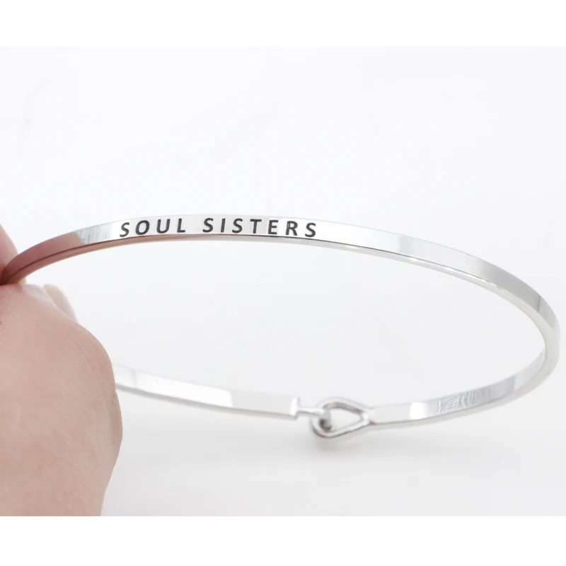 

Unique Letter Bangle "SOUL SISTER" 2018 New Arrival Friendship Bangles for Your Sister YP6454