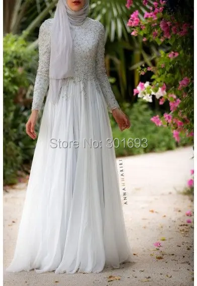 dress silver hijab