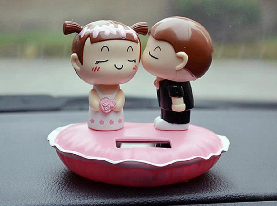 ソーラーパワー車人形揺れヘッドキスかわいいクリエイティブ自動車車飾り車のアクセサリー Accessories Accessories Accessories Automotiveaccessories Solar Aliexpress