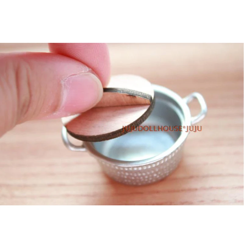 

1PCS Dollhouse Miniature Pot Doll House Kitchen Utensil Pretend Play Toy