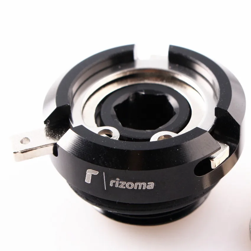 

M20 x 1.5 Oil Filler Cap For Suzuki GSX1300 B-King 2007-2011 GSXR1300 Hayabusa 1999-2011 Black