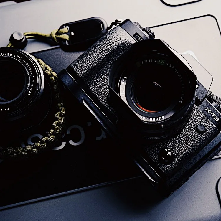 Customized Metal Quick Release L Plate / L Bracket for FUJIFILM Fuji XT3 Hand Grip Holder