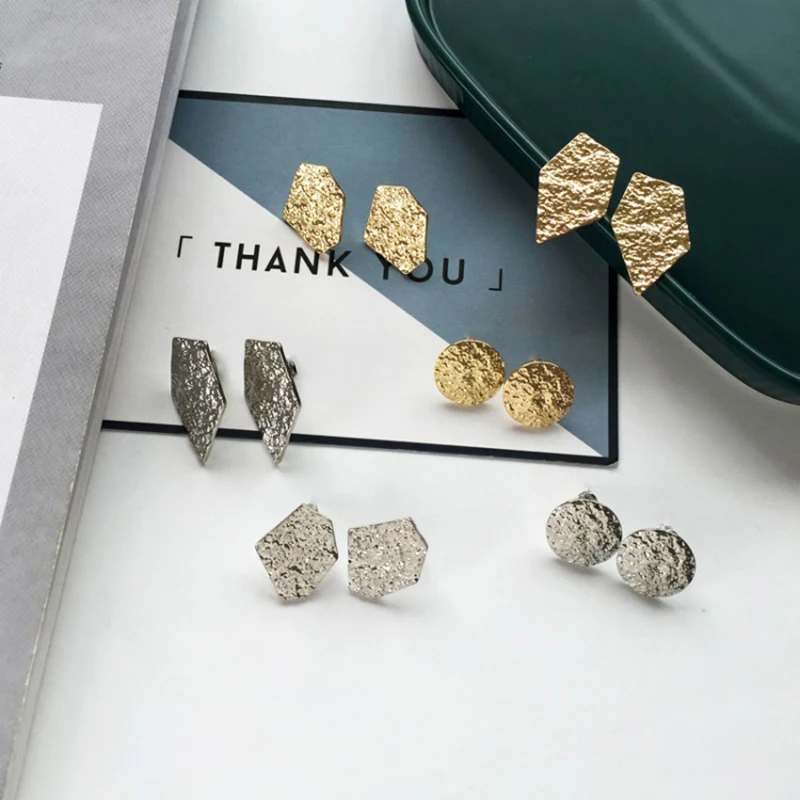 

Vintage Textured Clip on Earrings No Piercing Geometric Round Irregular Gold Simple ZA Ear Clips for Women Party Jewelry Gift