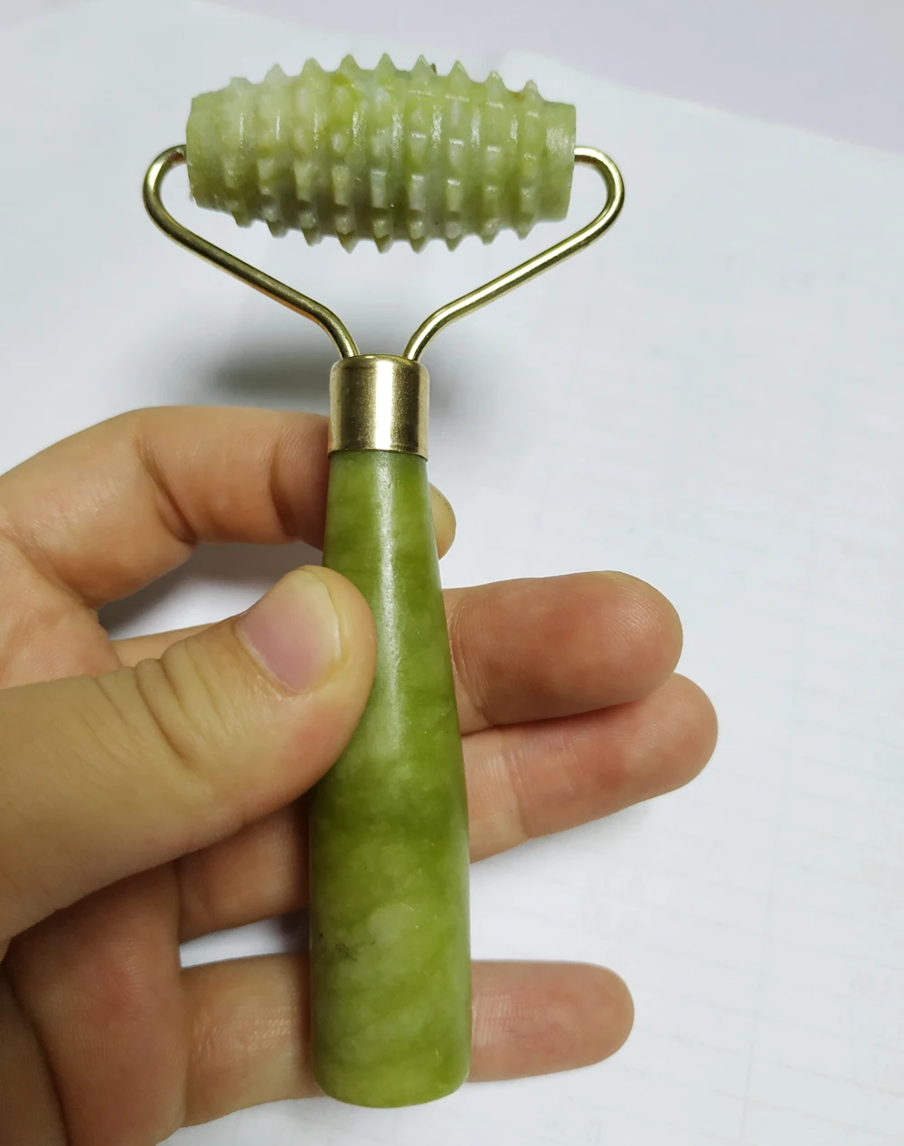 1 pcs relaxation facial slimming jade roller (3)