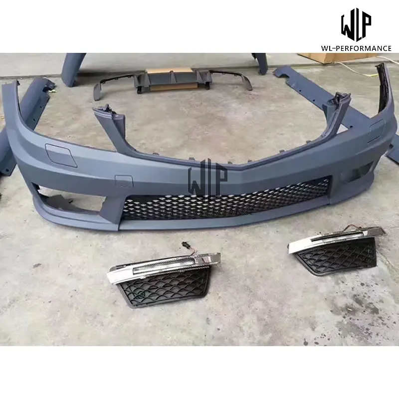 W204 C300 C63 PP Неокрашенный Комплект кузова автомобиля передний задний бампер