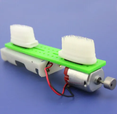 Щетка для автомобиля No.1 RC набор моделей DIY научные игрушки маленькое