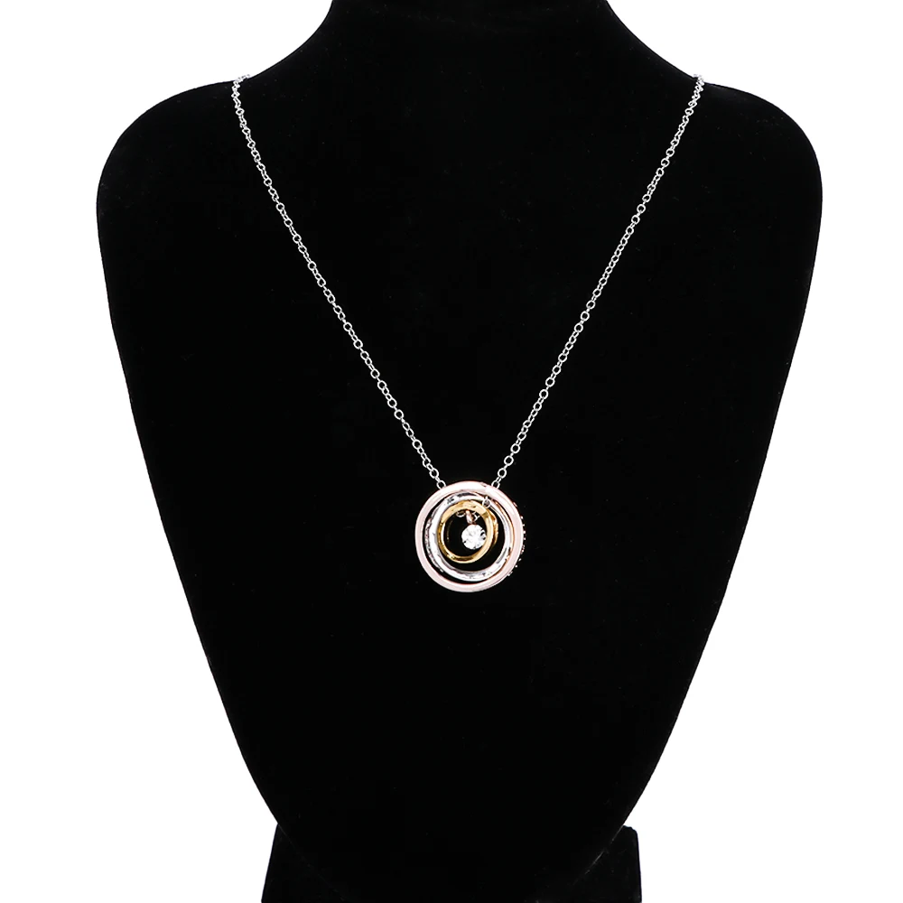 

Exquisite Rhinestone Necklaces Pendants Round Jewelry Simple Charm Womens Necklaces Jewelry Lovers Gift