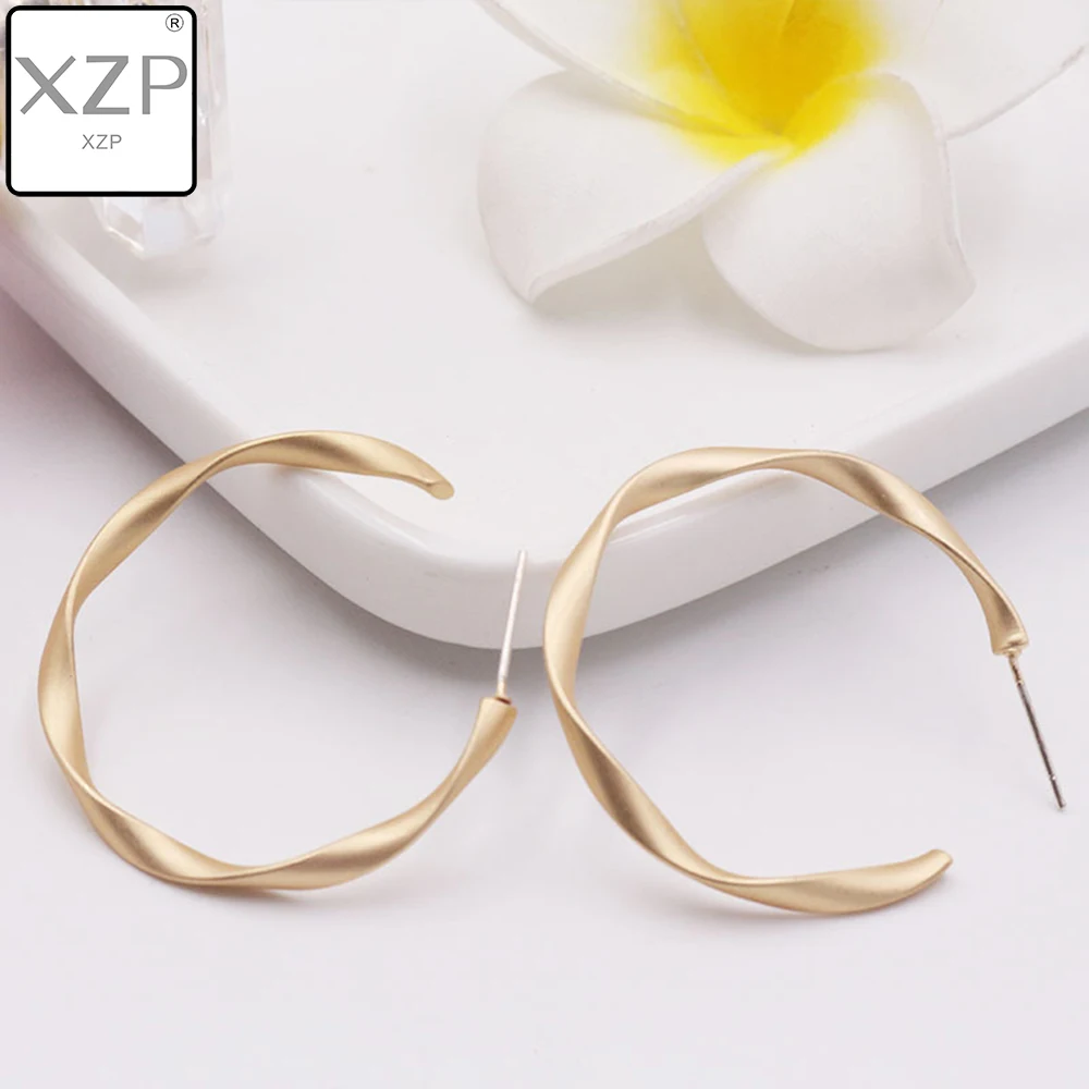 

XZP S925 Pins Matte Gold Silver Open Twisted Hoop Earrings for Women Geometric Circle Hoops Minimalist Metal Small Earrings