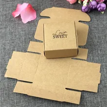 50 шт./лот 6,5x6,5x3 см Крафт-новые модные подарочные коробки с принтом «Love Is Sweet "выставочная витрина для украшений принимаем логотип на заказ Ретро Классический