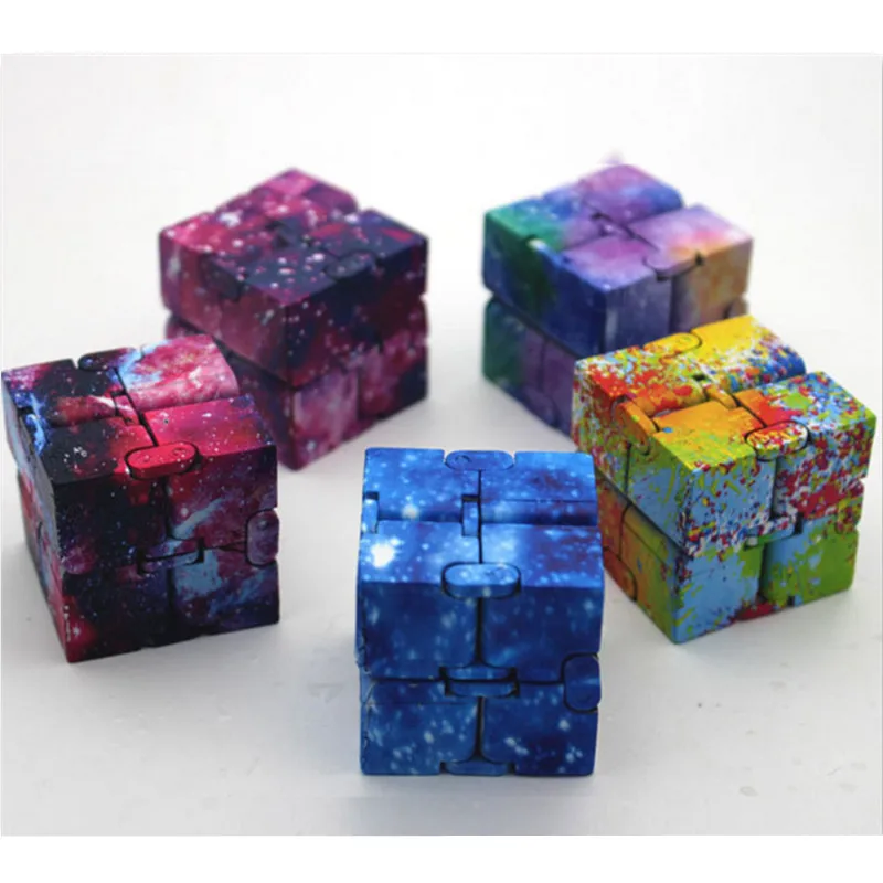 

Infinity Flip Cube Five Kinds of Star Pattern Optional Endless Cube Puzzle Spinner Cubic Anti-Stress Cube Toys for Adult&Kids