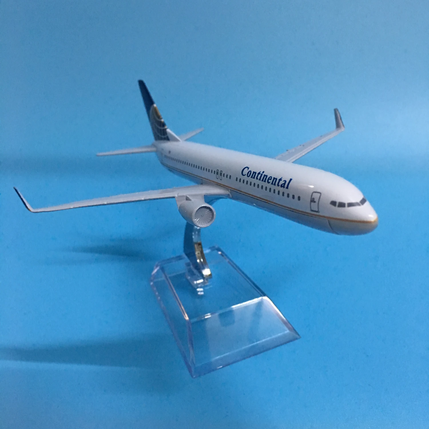 16CM Continental BOEING 737-800 Passenger Airplane Diecast Aircraft Plane Model 