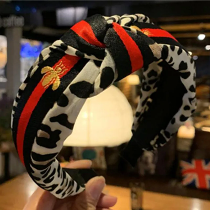 

2019 New Leopard Print Headband Women Wide Animal Print Hairband for Adults Sexy Head Band Not Slip Hairband Girls Bow Hairband