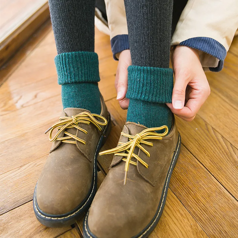 Winter Thicken 80% Wool Warm Loose Socks 10 Kinds of Solid Colors Basic Winter Women Socks Art Retro Style Red Yellow Green