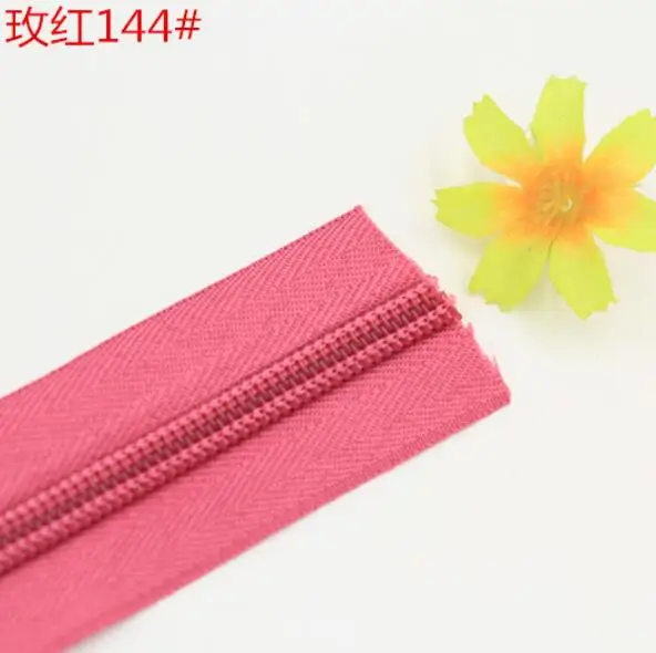 Durable Nylon Coil Zippers with Silver Sliders