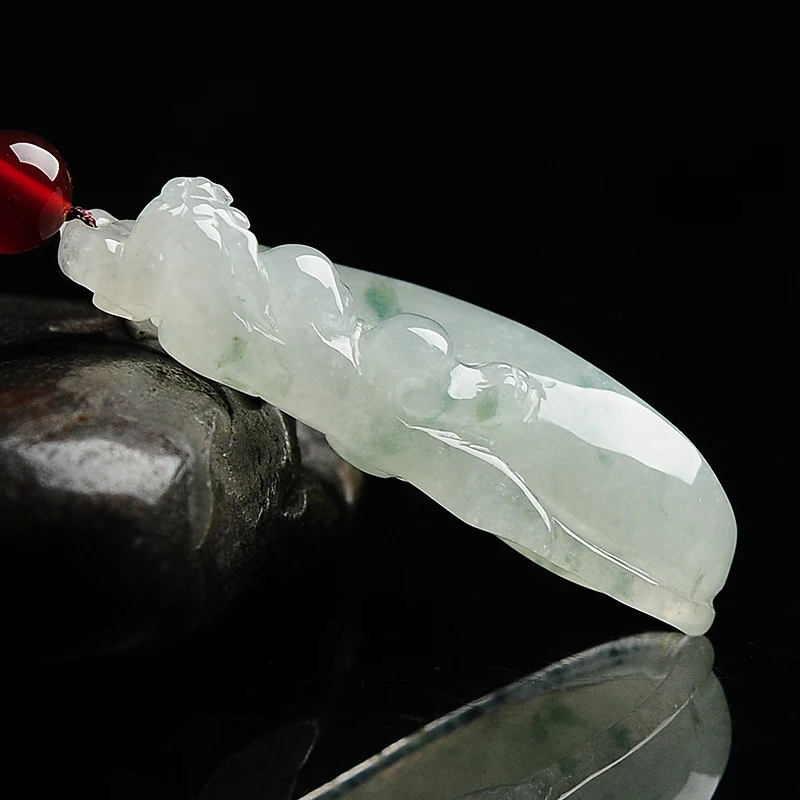 

Pale green flower emerald Pixiu fu melon pendant burmese jade A cargo pendant ice glutinous seed Pendant