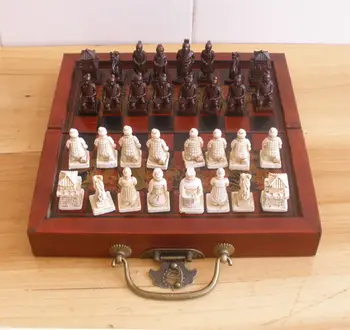 

Chinese Army Style 32 Pieces Chess Set Leather Wood Box AAA