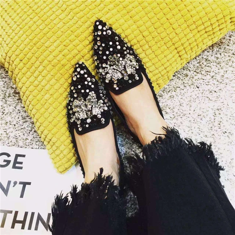 

2018 Hot Spring Summer Shoes Woman Flats Shallow Slip On Pointed Toe Casual Flats Designer Woman Crystal Shoes Cozy Flats T