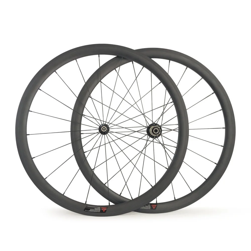 700C Ultra Light Carbon Wheels 38mm Clincher 23mm Wide Road Bike Wheelset 1390gin Bicycle Wheel
